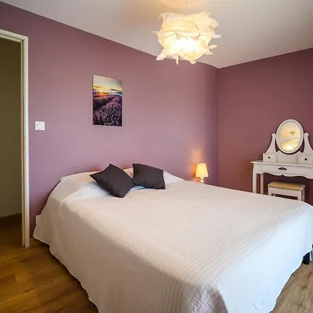 La Fournial Holiday home Lunac